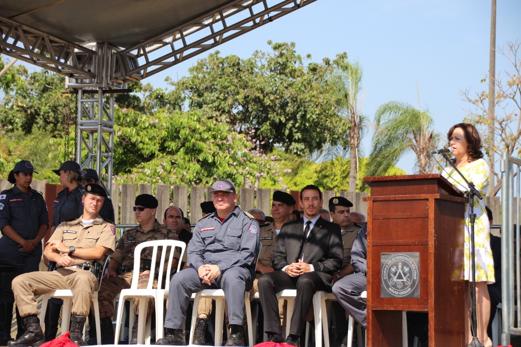 Solenidade de elevação da Companhia Independente de Ipatinga