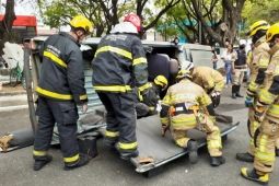 Bombeiros de Teófilo Otoni realizam simulado de acidente de trânsito  na “Semana Nacional do Trânsito”