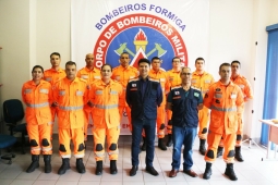 Bombeiros são homenageados pelo desempenho durante inundações em Formiga