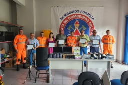 5º Pelotão em Formiga recebe equipamentos de emendas municipais