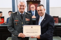 Comandante-Geral do CBMMG recebe título de Cidadão Honorário de Juiz de Fora