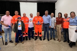 Bombeiros e APAE formam 20 alunos no projeto Novos Horizontes