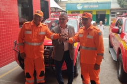 6°Batalhão de Bombeiros Militar recebe novas viaturas