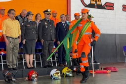 2°BBM realiza solenidade de aniversário, e agracia seus militares