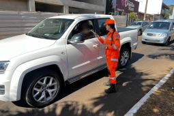 Bombeiros de Uberaba e Defesa Civil realizam blitz educativa em Nova Ponte