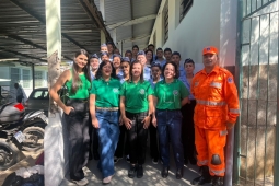 Estudantes da Escola Cívico-Militar Governador Bias Fortes visitam TV Alterosa em projeto sobre profissões