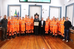 Comandante do 3º COB recebe título de cidadão honorário