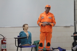 7º BBM realiza capacitação em Primeiros Socorros e Combate a Incêndio para servidores da UFMG - Câmpus Montes Claros