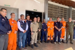 4º COB e 7º BBM participam do 1º Simpósio Regional de Defesa Civil em Montes Claros