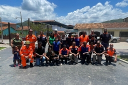 Período chuvoso: 1º BBM promove capacitação para comunidade de Honório Bicalho