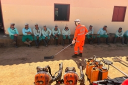 Visando período de estiagem, bombeiros promovem treinamento na APA Serra do Sabonetal