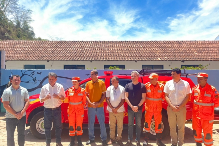 Corpo de Bombeiros Militar de Minas Gerais recebe nova viatura para reforçar atendimento na Região dos Inconfidentes